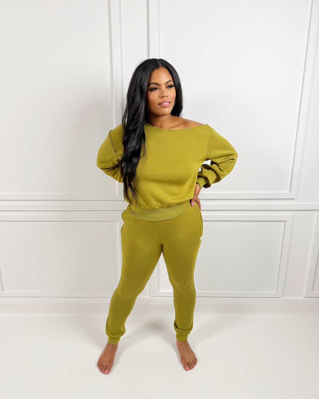 Off-the-Shoulder Jogger Set | Olive Green